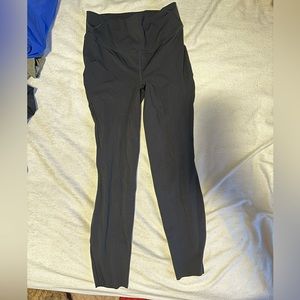 Lululemon Base Pace leggings 23” - black - Sz 8 - waistband pocket - nulux - EUC